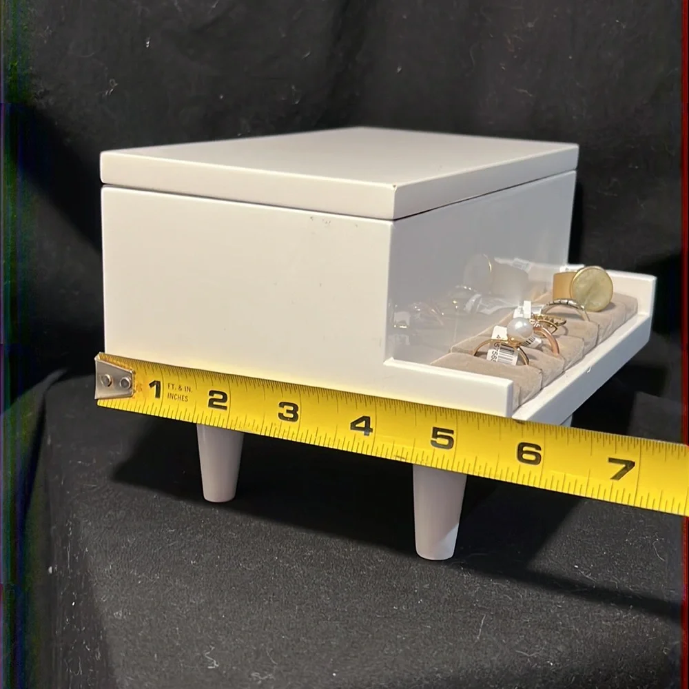 gloss white piano jewelry box